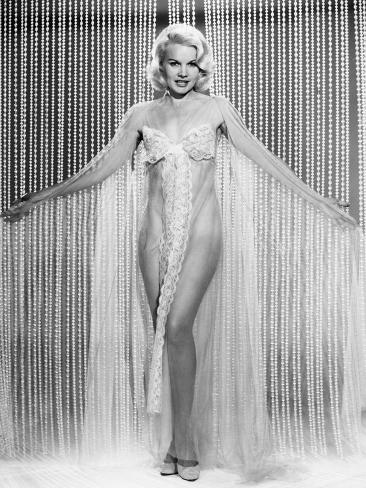 Carroll Baker nude 52